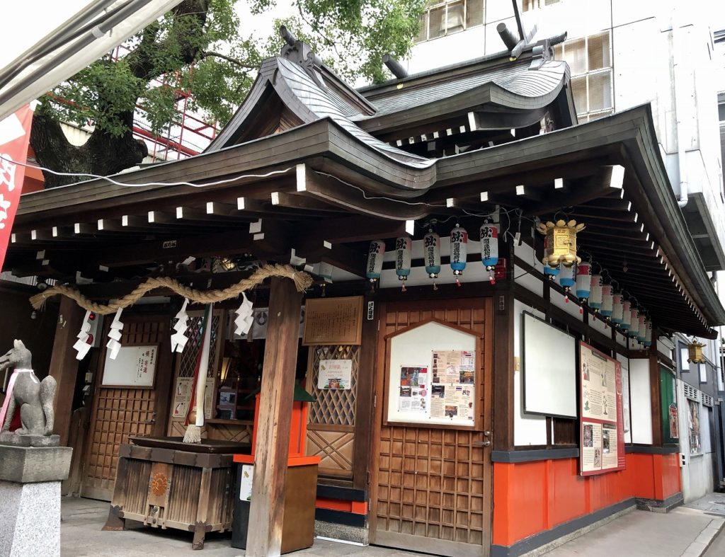 浄瑠璃のモデルとして有名な 露天神社 大阪 関西 旅行 観光情報なら 関西旅行ナビ かんなび